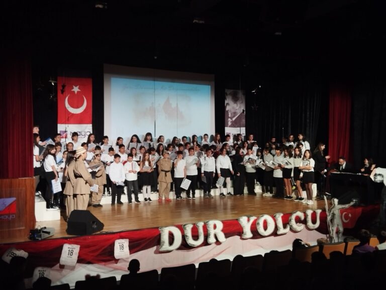 Okulumuzda 18 Mart Çanakkale Zaferi ve Şehitleri Anma Günü kapsamında...
